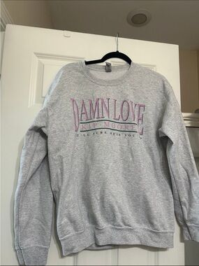 Gildan Gray Crewneck Sweatshirt with Pink 'Damn Love' Graphic